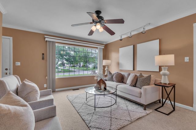 27511 Cambridge Street, Garden City, MI 48135
