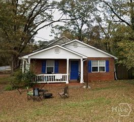 2206 S Lumpkin Street, Athens, GA 30606