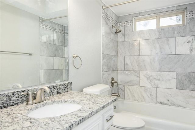 2808 GOLFING GREEN Drive, Farmers Branch, TX 75234