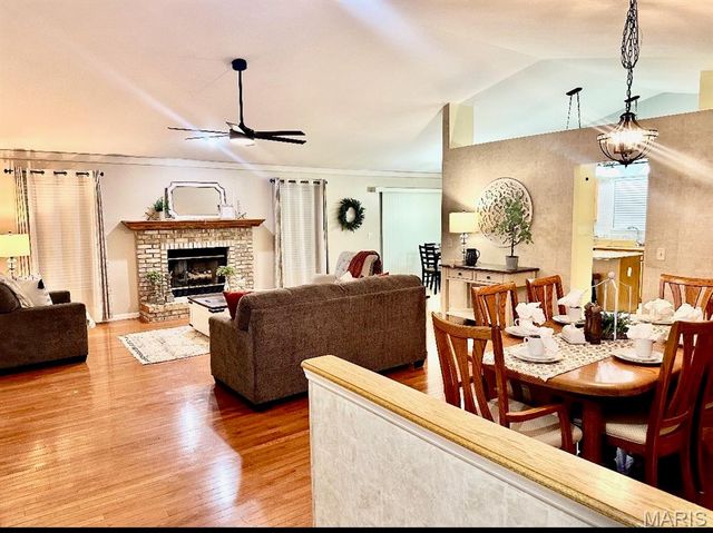 2712 Kings Crossing Drive, Barnhart, MO 63012