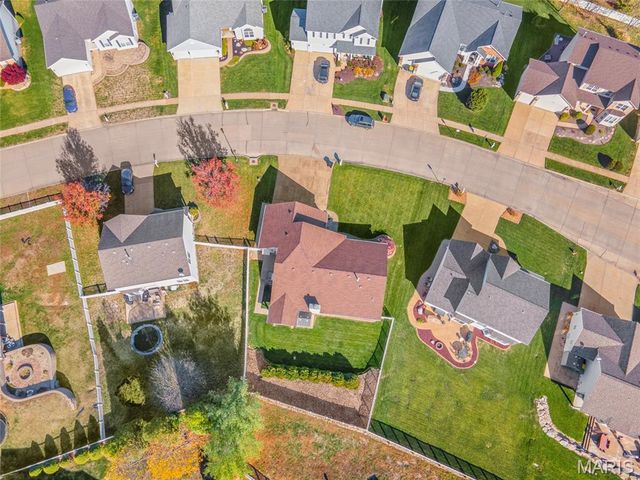 2712 Kings Crossing Drive, Barnhart, MO 63012