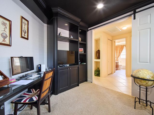 8282 Spyglass Drive, West Palm Beach, FL 33412
