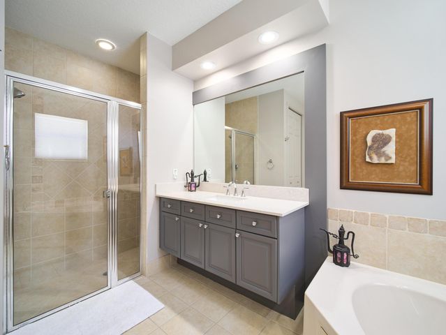 8282 Spyglass Drive, West Palm Beach, FL 33412