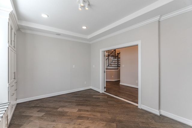 6 Winter Thicket Place, The Woodlands, TX 77375