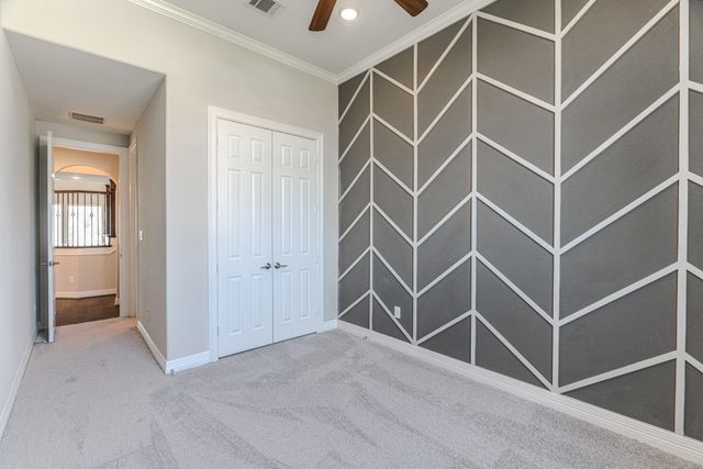 6 Winter Thicket Place, The Woodlands, TX 77375