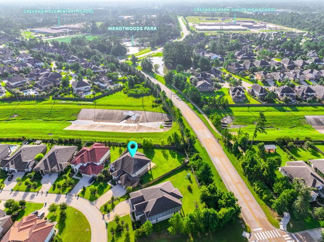 6 Winter Thicket Place, The Woodlands, TX 77375