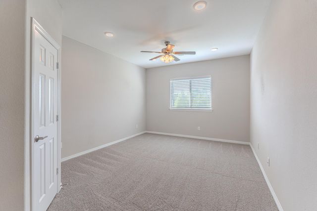 6 Winter Thicket Place, The Woodlands, TX 77375
