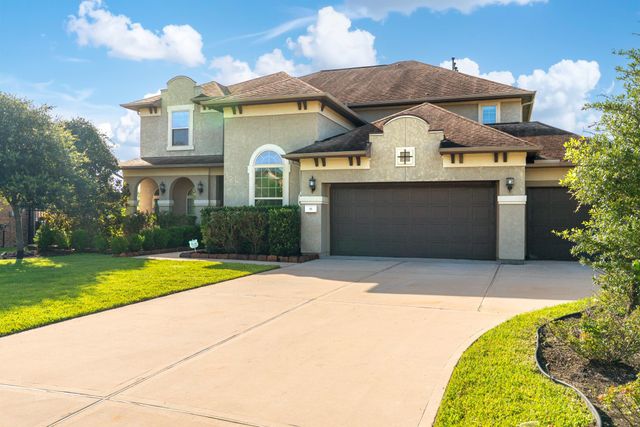 6 Winter Thicket Place, The Woodlands, TX 77375
