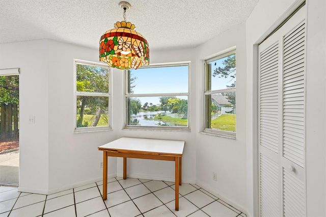 6851 NW 27th Street, Margate, FL 33063