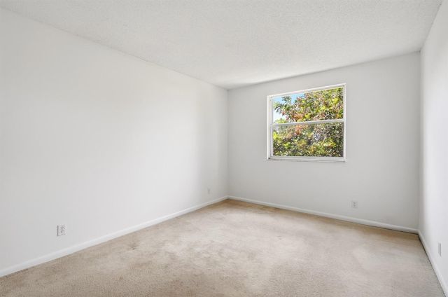 6851 NW 27th Street, Margate, FL 33063