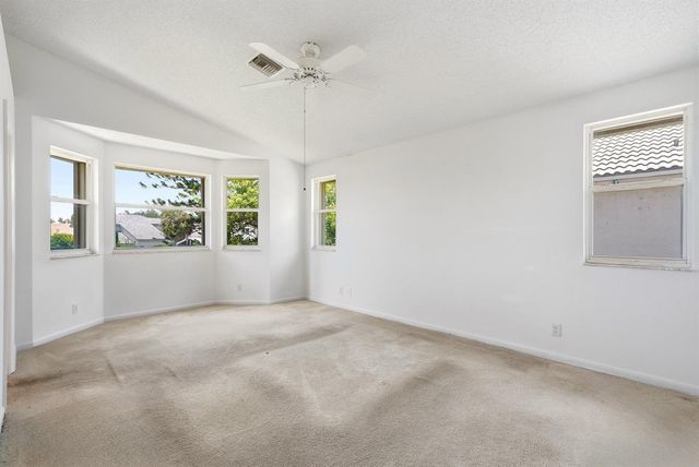 6851 NW 27th Street, Margate, FL 33063