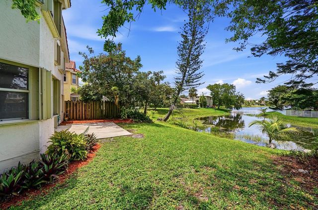 6851 NW 27th Street, Margate, FL 33063