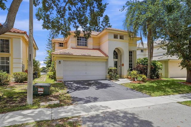 6851 NW 27th Street, Margate, FL 33063