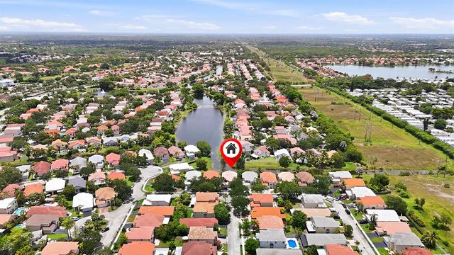 6851 NW 27th Street, Margate, FL 33063