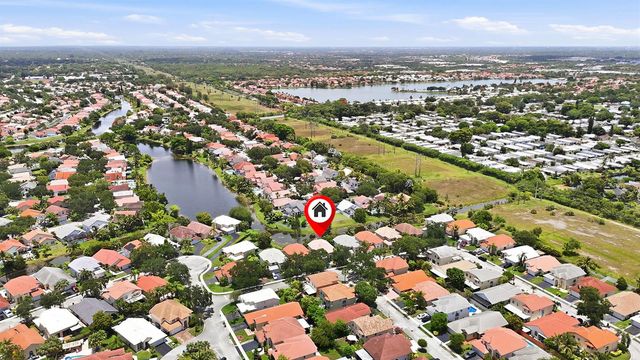 6851 NW 27th Street, Margate, FL 33063