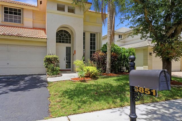 6851 NW 27th Street, Margate, FL 33063
