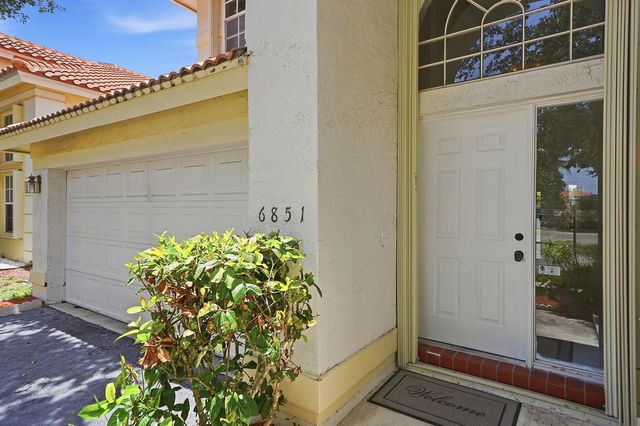 6851 NW 27th Street, Margate, FL 33063