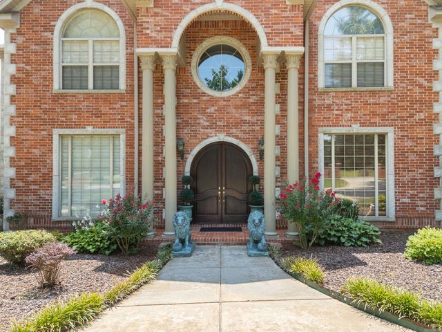 5 Westin Drive, Conway, AR 72034