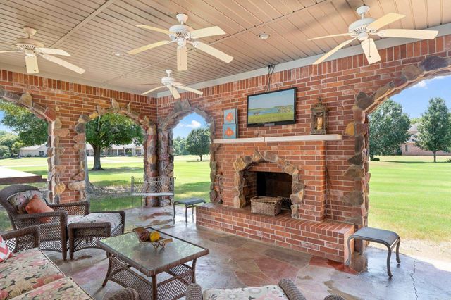 5 Westin Drive, Conway, AR 72034