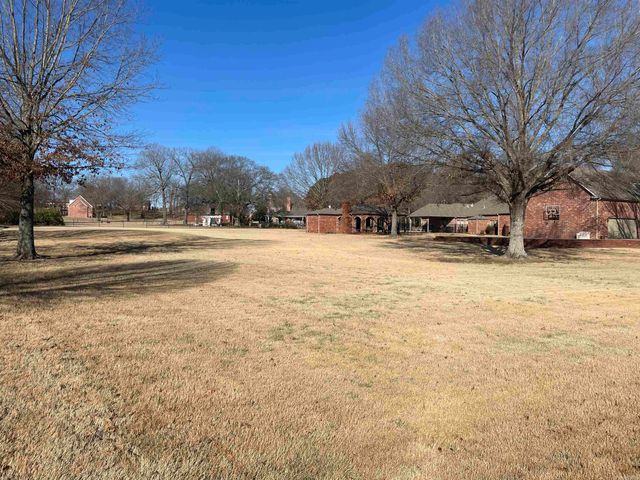 5 Westin Drive, Conway, AR 72034