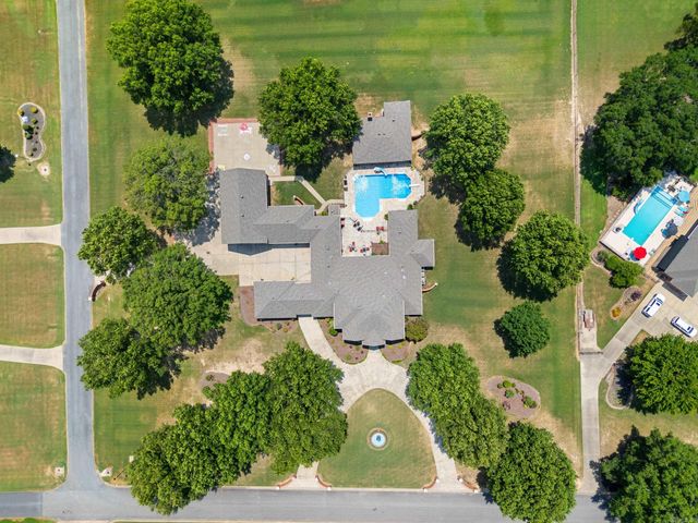 5 Westin Drive, Conway, AR 72034