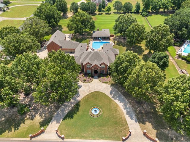 5 Westin Drive, Conway, AR 72034