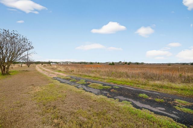 14709 County Road 4015, Mabank, TX 75147