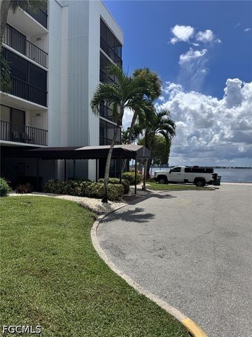3490 N Key DR 505, North Fort Myers, FL 33903