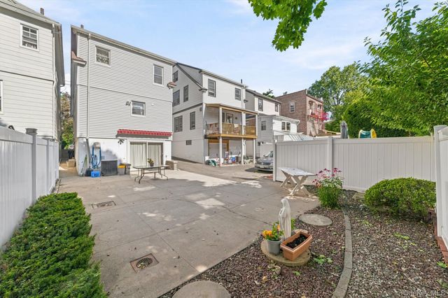 70 First Street, Yonkers, NY 10704