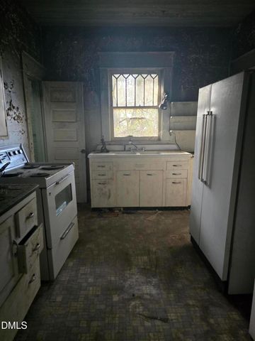 232 Burlington Avenue, Gibsonville, NC 27249