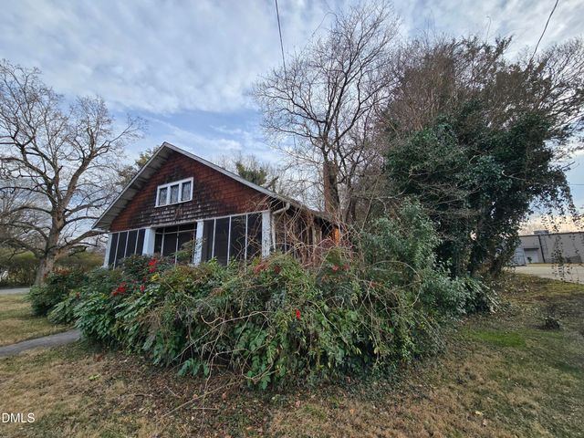 232 Burlington Avenue, Gibsonville, NC 27249