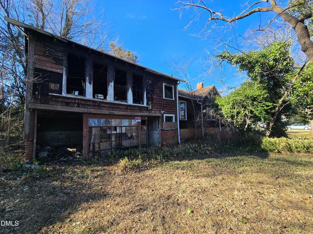 232 Burlington Avenue, Gibsonville, NC 27249