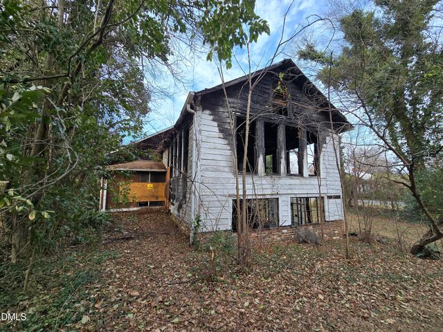 232 Burlington Avenue, Gibsonville, NC 27249