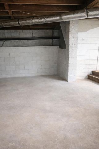 2803 Nelson Dr, Hopkinsville, KY 42240