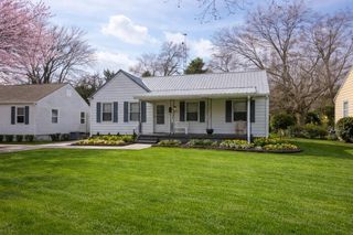 2803 Nelson Dr, Hopkinsville, KY 42240