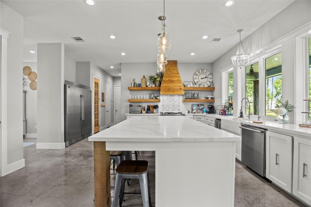 1506 Silver Moon Trail, Crosby, TX 77532