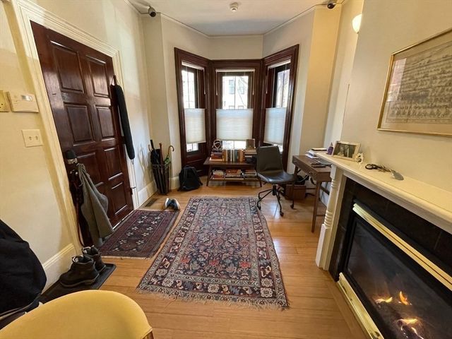 14 Wellington St 1, Boston, MA 02118