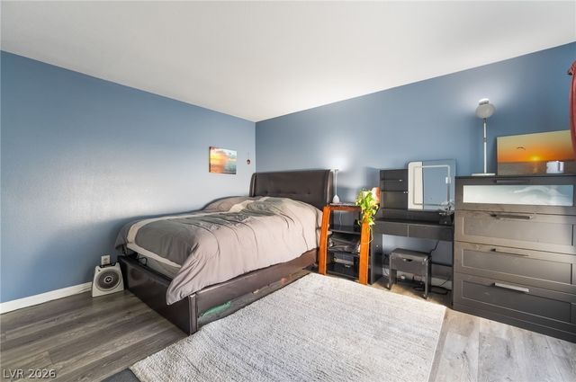 4391 Gannet Circle 10, Las Vegas, NV 89103