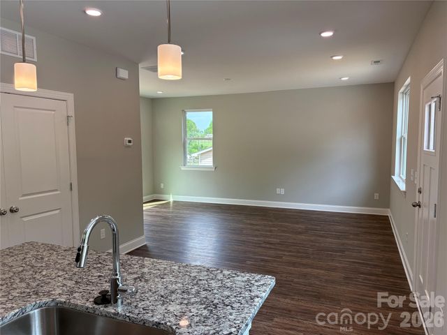 608 E Boston Avenue, Bessemer City, NC 28016