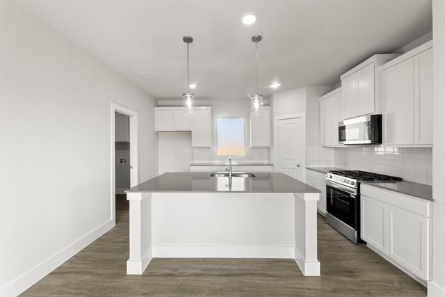 1504 Blackthorne Lane, Denton, TX 76249