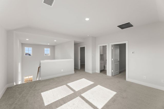 1504 Blackthorne Lane, Denton, TX 76249