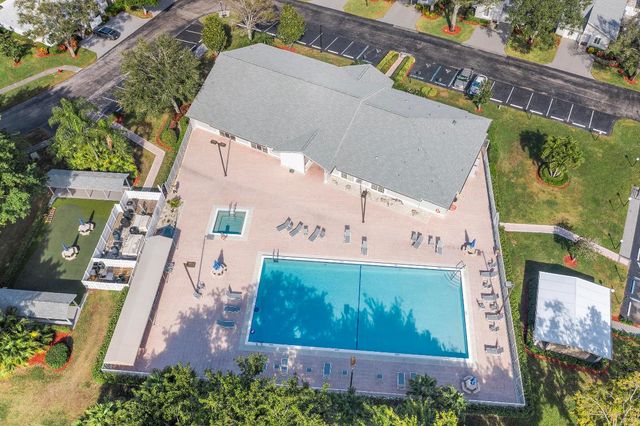 8888 Sunscape Lane, Boca Raton, FL 33496