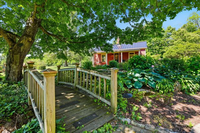 755 Delaney Ferry Road, Versailles, KY 40383