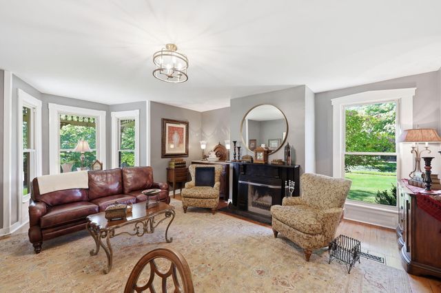 755 Delaney Ferry Road, Versailles, KY 40383