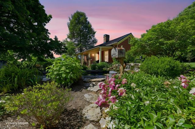 755 Delaney Ferry Road, Versailles, KY 40383