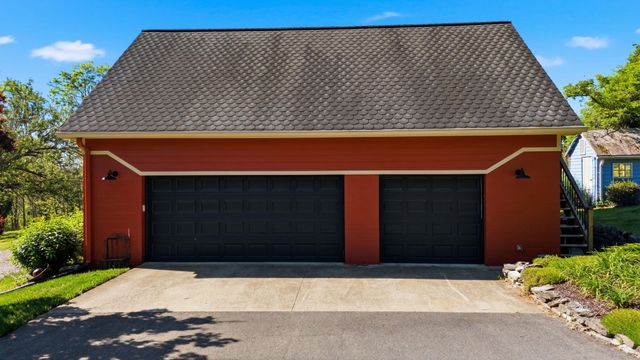 755 Delaney Ferry Road, Versailles, KY 40383
