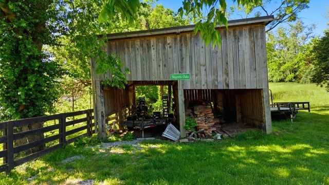 755 Delaney Ferry Road, Versailles, KY 40383