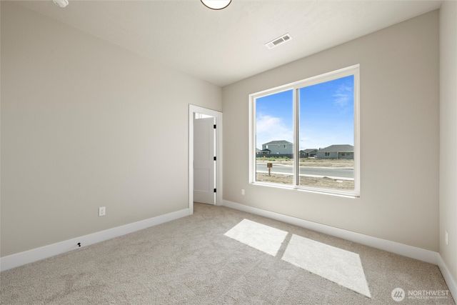 4308 W Surf Scoter Street, Moses Lake, WA 98837