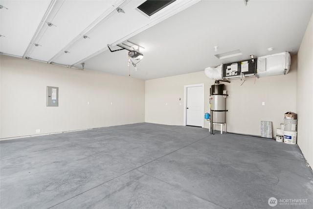 4308 W Surf Scoter Street, Moses Lake, WA 98837