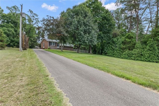 193 Creed Road, Mount Airy, NC 27030
